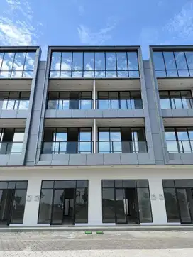 Ruko Mega Kuningan 3lt 4,5x18 81m Hadap Asia Town PIK 2