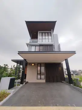 Rumah Mewah View Lapangan Golf di Cimanggis Dekat Pintu Tol
