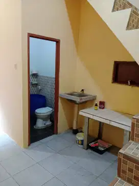 Dijual rumah masuk Gang di Budi Mulia Pademangan Barat Jakarta Utara