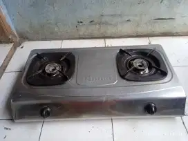 Kompor gas RINNAI 2tungku RI-522 E