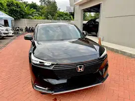 Honda HRV 1.5 e 2022 sensing AT black metallic
