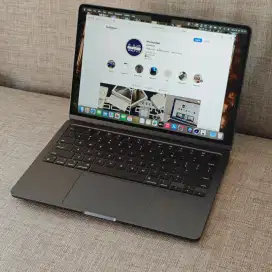 Macbook Air M3 16/256Gb Fullset Original Garansi Ibox Desember 2025