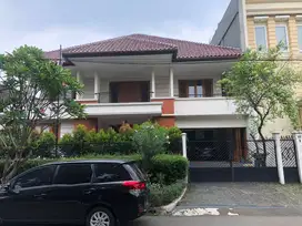 Rumah Pondok Indah dijalan Bukit Hijau