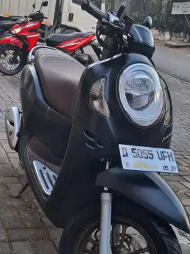 HONDA NEW SCOOPY PRESTIGE 2024 KM 9RB