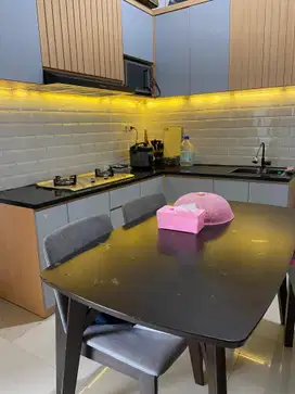 di jual rumah di dalam townhouse Cinere