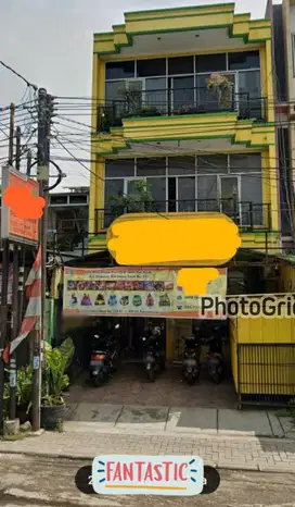 Jual atau sewa ruko 3 lantai strategis di Depok