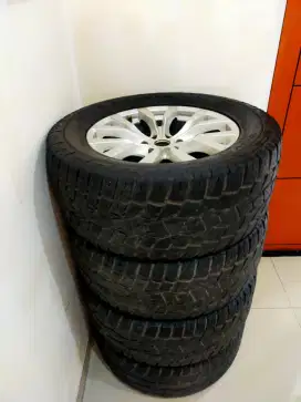Jual Velg Ring 20 PCD 6 dan Ban Toyo