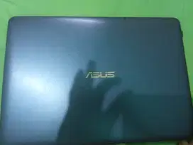 Laptop Asus AMD A4 9125 Radeon