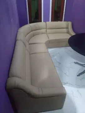 Bekled/ service sofa kuno