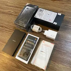 Xiaomi Mi 12 5G 8/256gb snapdragon 8 gen 1 fullset like new