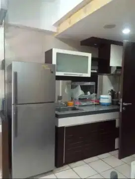 Disewakan Apartemen Metropolis 1BR Furnish Dekat Ubaya RS Sekolah