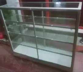 Etalase bekas warung mulus, negoin aja