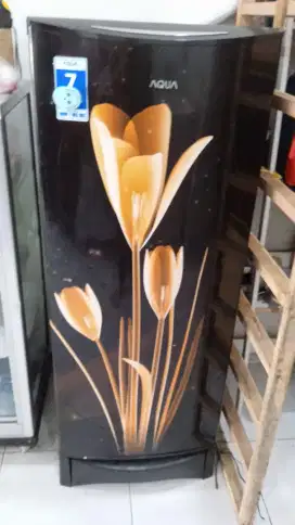 DIJUAL KULKAS 1 PINTU MERK AQUA