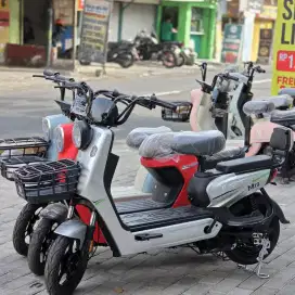 SEPEDA LISTRIK M10 PALING LARIS HARGA 3JUTAAN SAJA