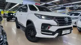 TOYOTA FORTUNER VRZ 2.8 GR SPORT AT 2022 KONDISI ISTIMEWA