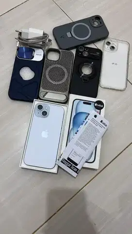 Iphone 15 128 ibox garansi on