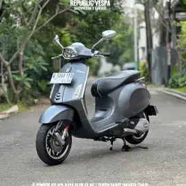 PIAGGIO VESPA SPRINT 150 IGET ABS LED TAHUN 2019 PERFECT CONDITION