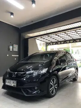 2020 Honda Jazz RS AT. Kilometer: 37.000. Service Record Honda