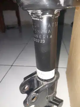 Shock beker All New Xenia 2012 - 2015