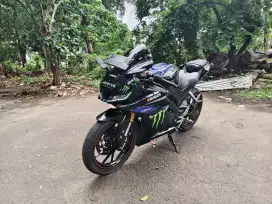 Yamaha YZF R15 - 2018