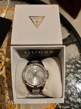 Jam tangan GUESS wanita