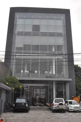 Dijual Gedung kantor di cilandak jaksel