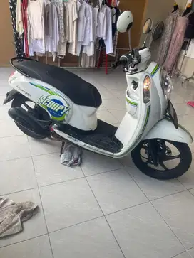 Honda scoopy 2016