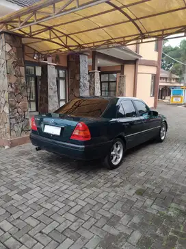 Mercedes-Benz C200 1996 Bensin