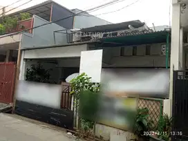 Rumah Lama 1½ Lt, Pegangsaan Dua, Kelapa Gading, Jakarta Utara