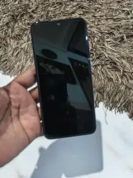Redmi Note 7 4/64 GB Kondisi Mulus