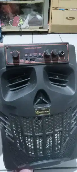speaker  blootuuut.