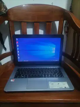 Laptop Asus X441B