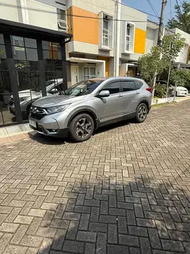 Honda CRV 1.5 Turbo tahun 2018 km 50rb tangan pertama