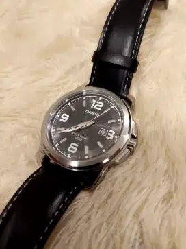 Jam tangan Casio Standart