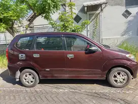 Daihatsu Xenia 2010 Bensin