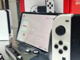 Nintendo Switch OLED White

Kelengkapan fullset
Docking,