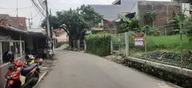Tanah kosong  hanya 200m darijalan raya Dekat Polsek Ciwastra