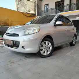 Nissan march (2011)