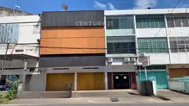 Ruko Strategis Dan Siap Huni Di Jalan Andalas