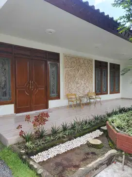 RUMAH SIDOSERMO SIAP HUNI
