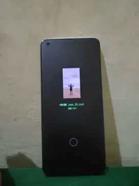 Mi 11 Layar lengkung 8/256 batangan