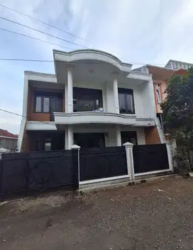 Rumah 2 Lantai Puri Cibeureum 1 Kota Sukabumi SIap Huni Jalan Utama