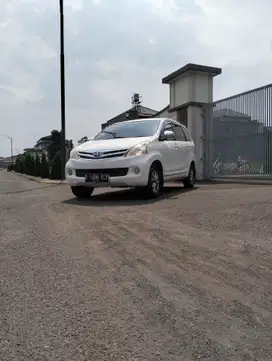 Toyota Avanza 2013 Bensin