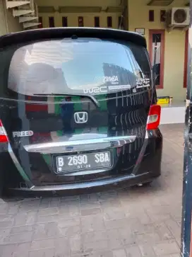 Honda freed PSD 2010