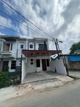 EKA BUDI VILLA JOHOR 2 LANTAI LB 100 M2