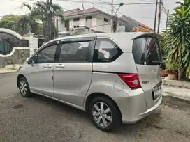Honda Freed 2012 Bensin