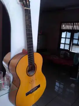 Gitar Bengawan akustik