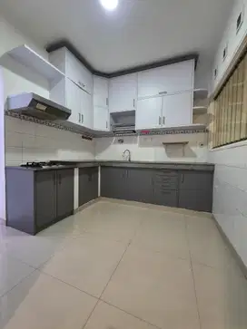 Dijual Rumah Mewah Modern Strategis Di Daerah Singgasana Kota Bandung