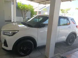 Daihatsu Rocky 2024 Bensin