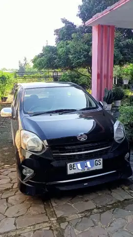 Dijual Agya TRD